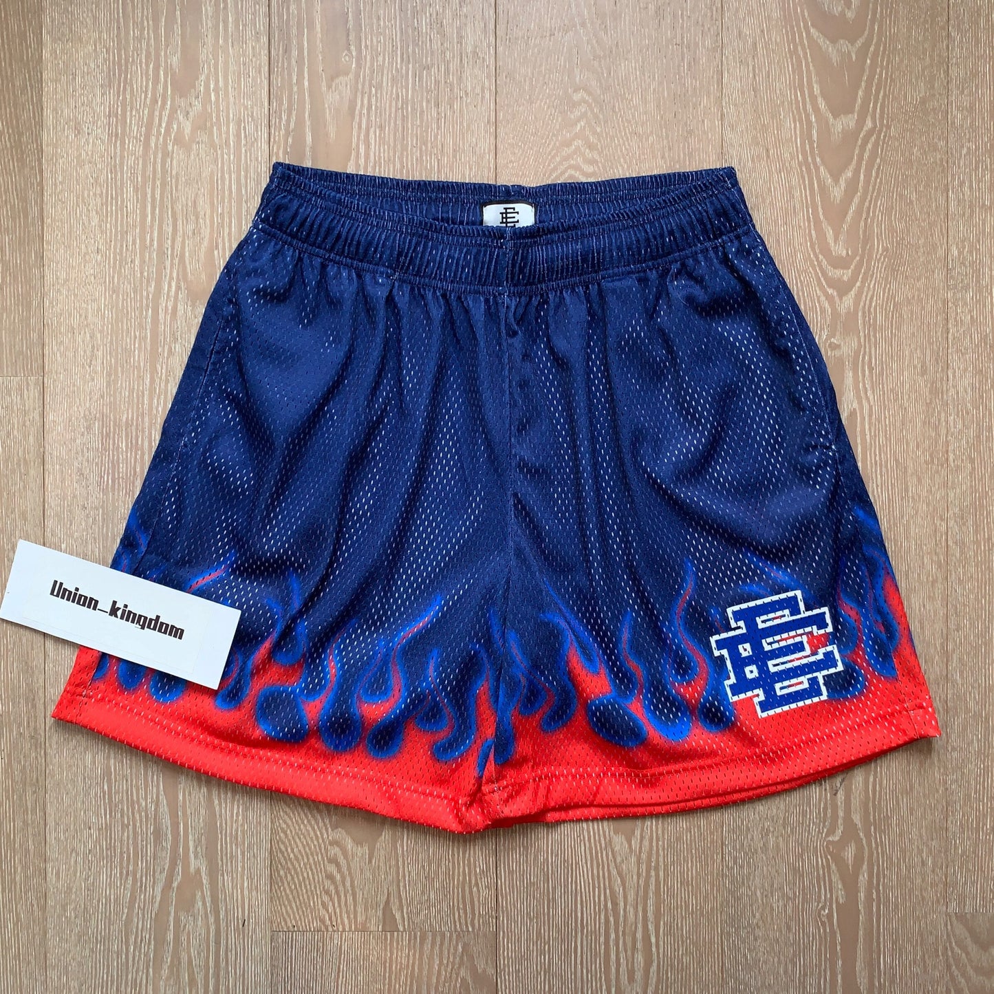 New EE American casual fitness shorts muscular men sports quarter pants mesh breathable style European and American stars with the same style